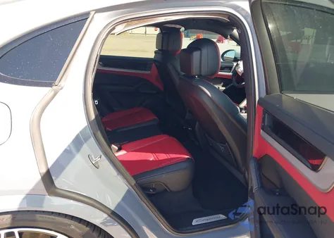 2024 Porsche Cayenne Coupe z USA, uszkodzony, nr VIN WP1BA2AY4RDA52869